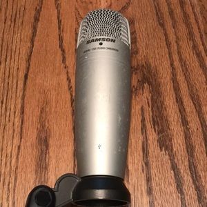 Samson microphone